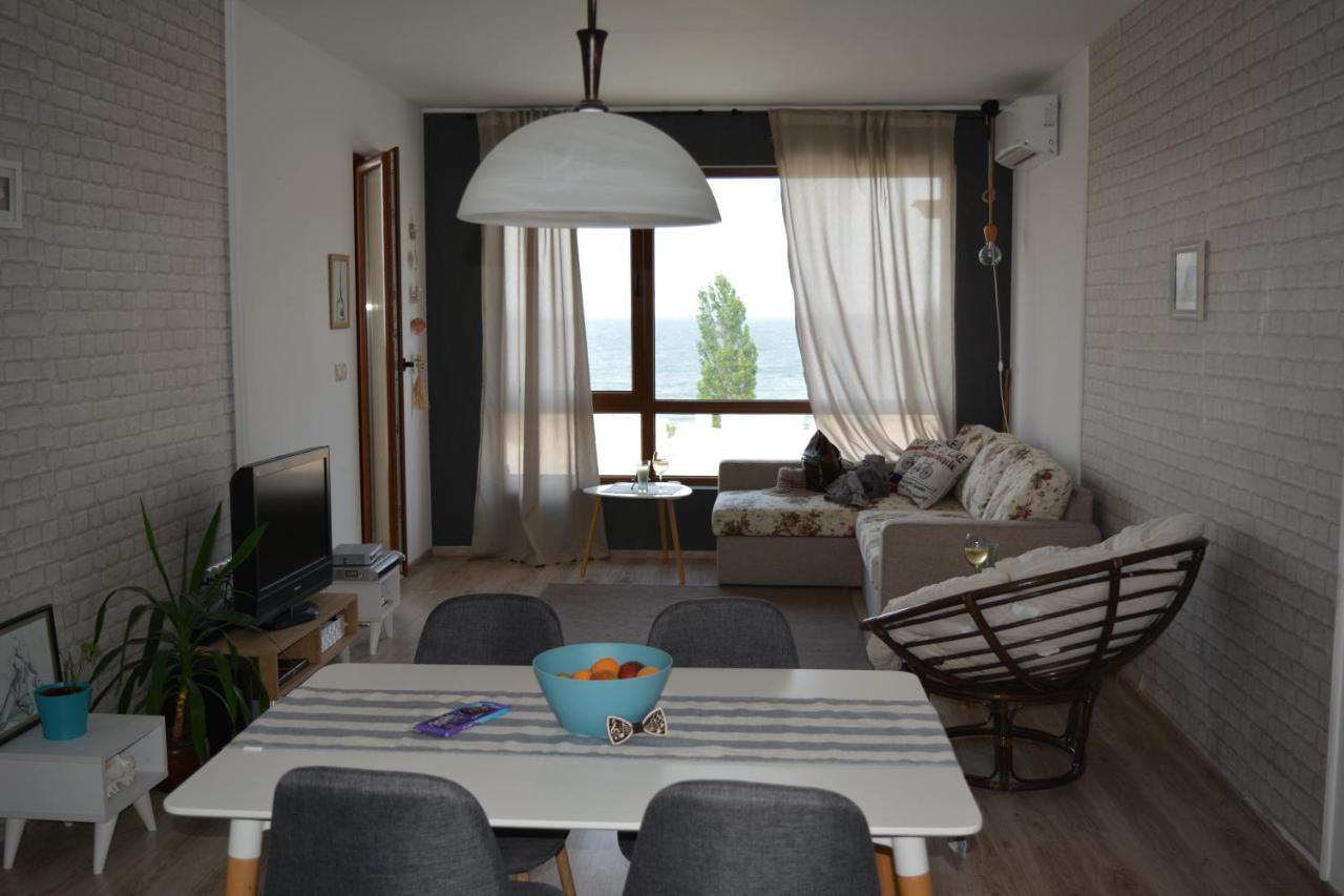 וארנה East From Paradise Apartment מראה חיצוני תמונה
